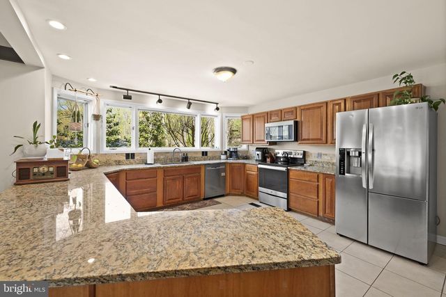 111 CHESTERFIELD CT, Locust Grove, VA 22508