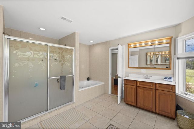 111 CHESTERFIELD CT, Locust Grove, VA 22508