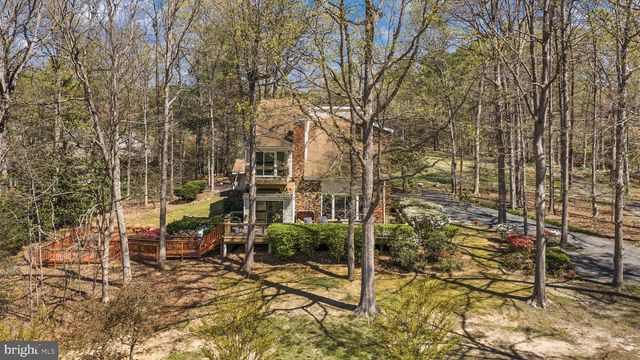 111 CHESTERFIELD CT, Locust Grove, VA 22508