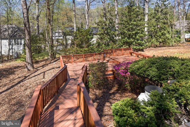 111 CHESTERFIELD CT, Locust Grove, VA 22508