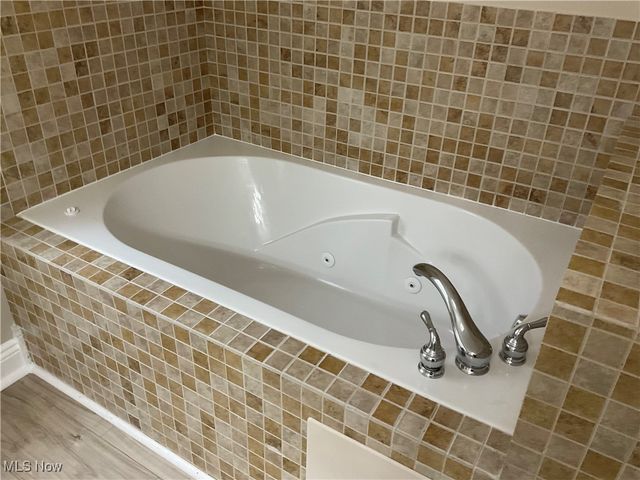 675 Meadowlark Road, Painesville Twp, OH 44077