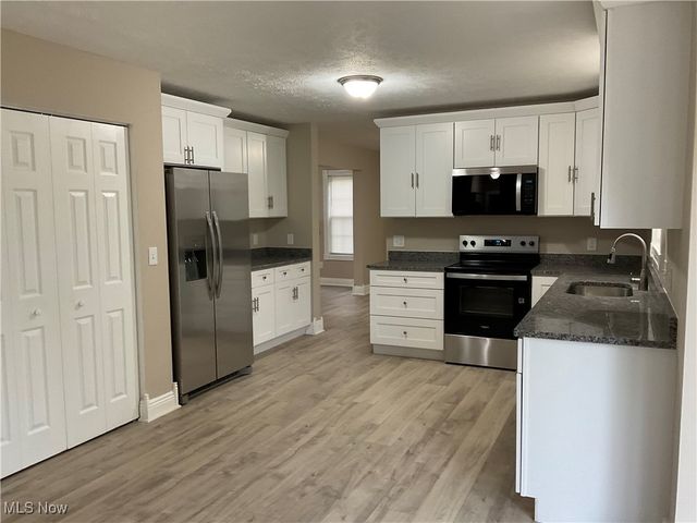 675 Meadowlark Road, Painesville Twp, OH 44077