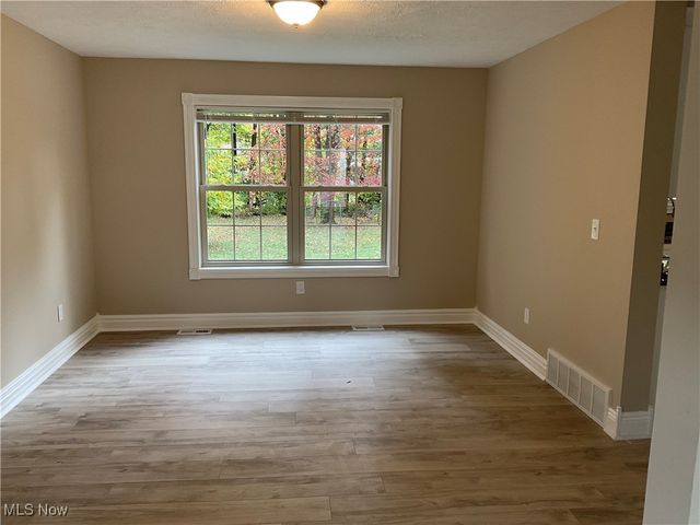 675 Meadowlark Road, Painesville Twp, OH 44077