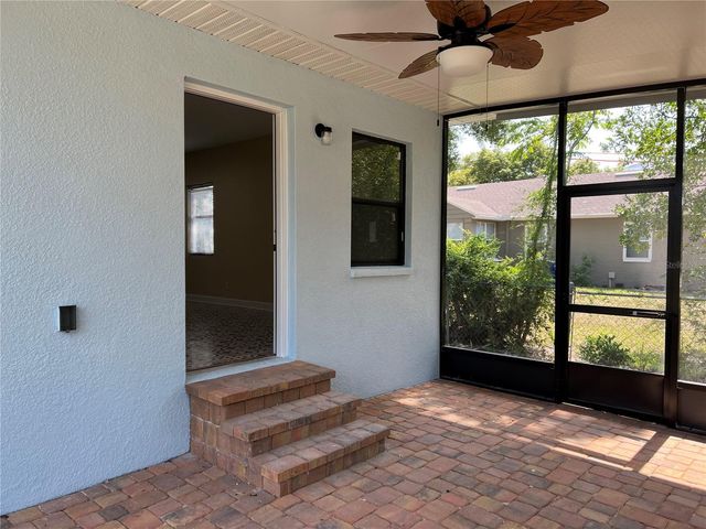 407 AVENUE A SE, Winter Haven, FL 33880