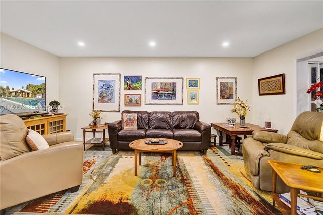 3302 Farragut Street 5C, Hollywood, FL 33021
