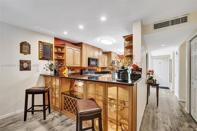 3302 Farragut Street 5C, Hollywood, FL 33021