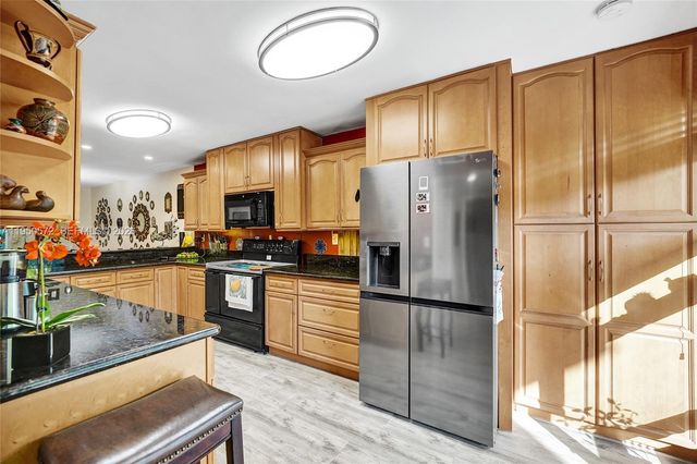 3302 Farragut Street 5C, Hollywood, FL 33021
