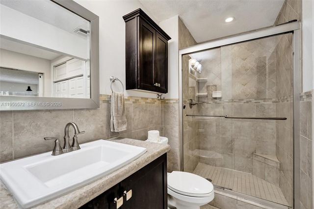 3302 Farragut Street 5C, Hollywood, FL 33021