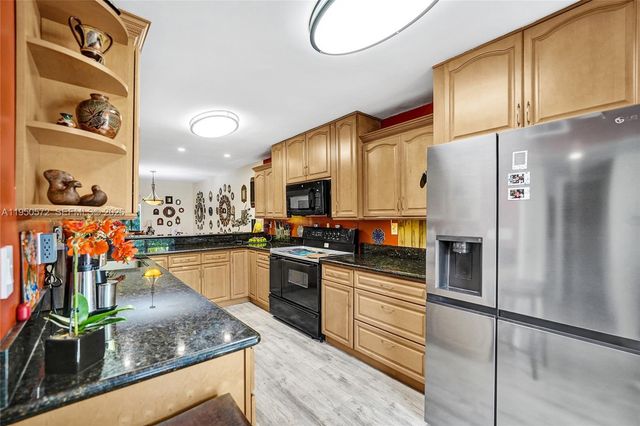 3302 Farragut Street 5C, Hollywood, FL 33021