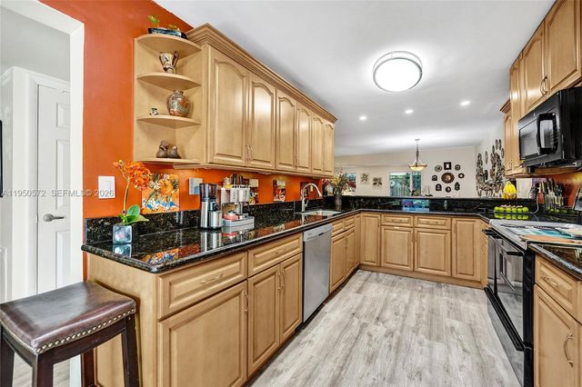 3302 Farragut Street 5C, Hollywood, FL 33021