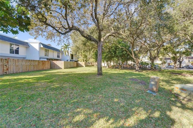 3302 Farragut Street 5C, Hollywood, FL 33021