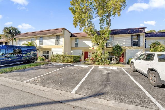 3302 Farragut Street 5C, Hollywood, FL 33021