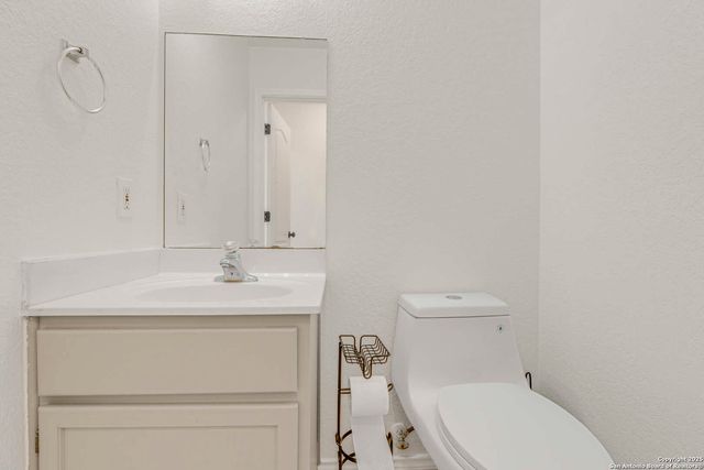 438 Tiger Hills, San Antonio, TX 78251