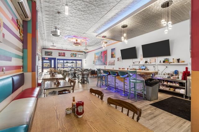 324 W Main Street, Gaylord, MI 49735