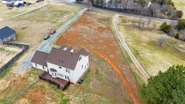4872 Thom Road, Mebane, NC 27302