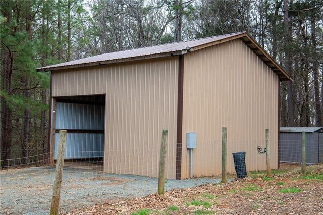 4872 Thom Road, Mebane, NC 27302