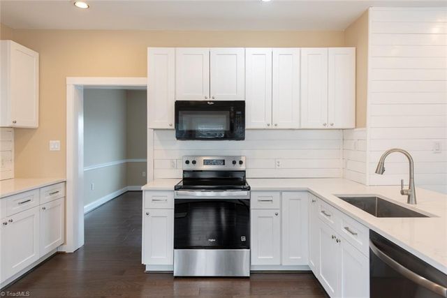 4872 Thom Road, Mebane, NC 27302