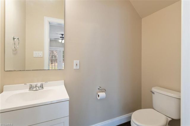 4872 Thom Road, Mebane, NC 27302