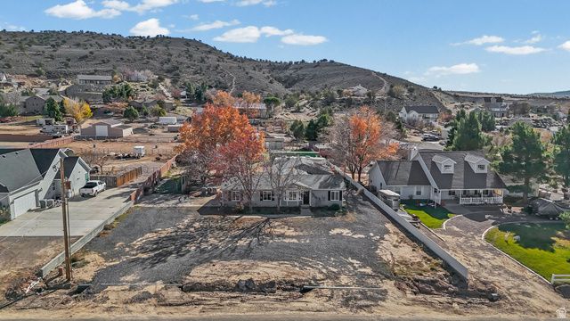 1217 W TOPAZ RD, St. George, UT 84770