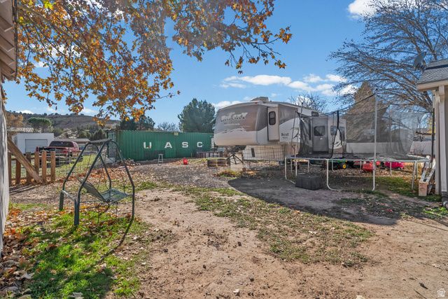 1217 W TOPAZ RD, St. George, UT 84770