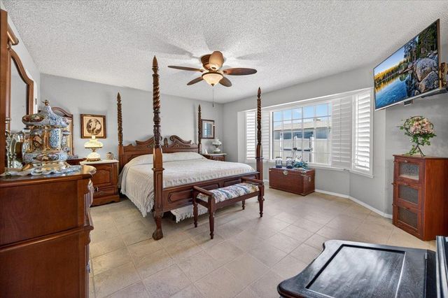 704 N Hayes Avenue, Fresno, CA 93723