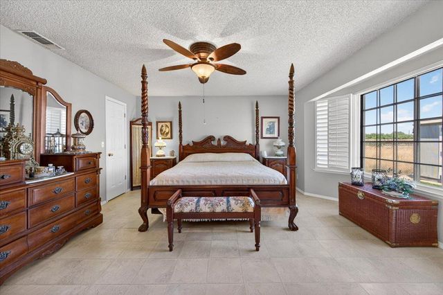 704 N Hayes Avenue, Fresno, CA 93723