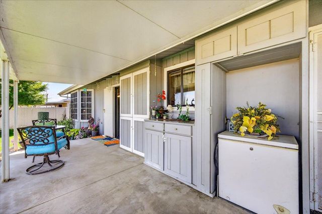 704 N Hayes Avenue, Fresno, CA 93723