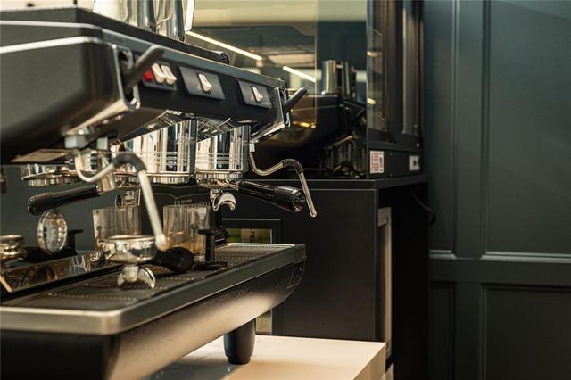 725 Brooke View Drive, Canton, GA 30115