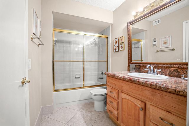 18900 Stewart Circle 7, Boca Raton, FL 33496