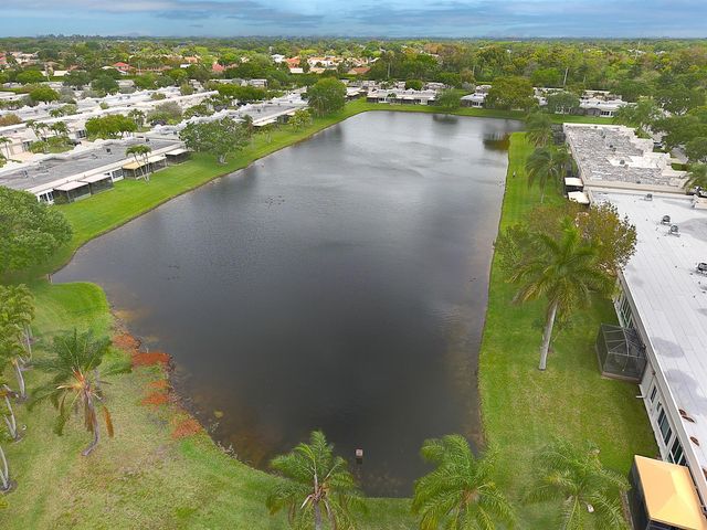 18900 Stewart Circle 7, Boca Raton, FL 33496
