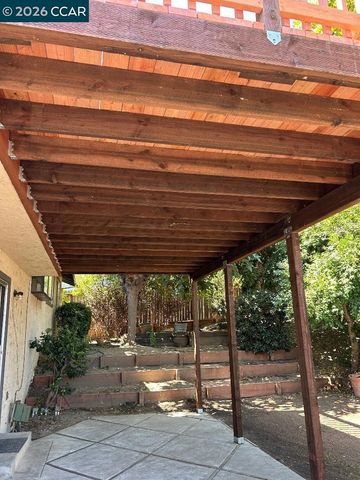2814 Harris Dr, Antioch, CA 94509