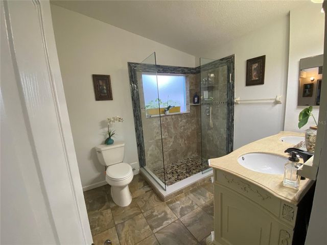 1420 WINDJAMMER PLACE, Valrico, FL 33594