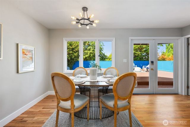 340 NE 53rd Street, Seattle, WA 98105