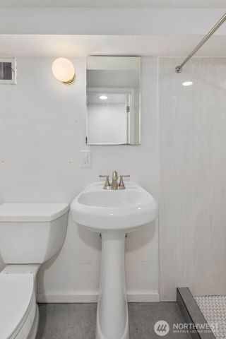 340 NE 53rd Street, Seattle, WA 98105