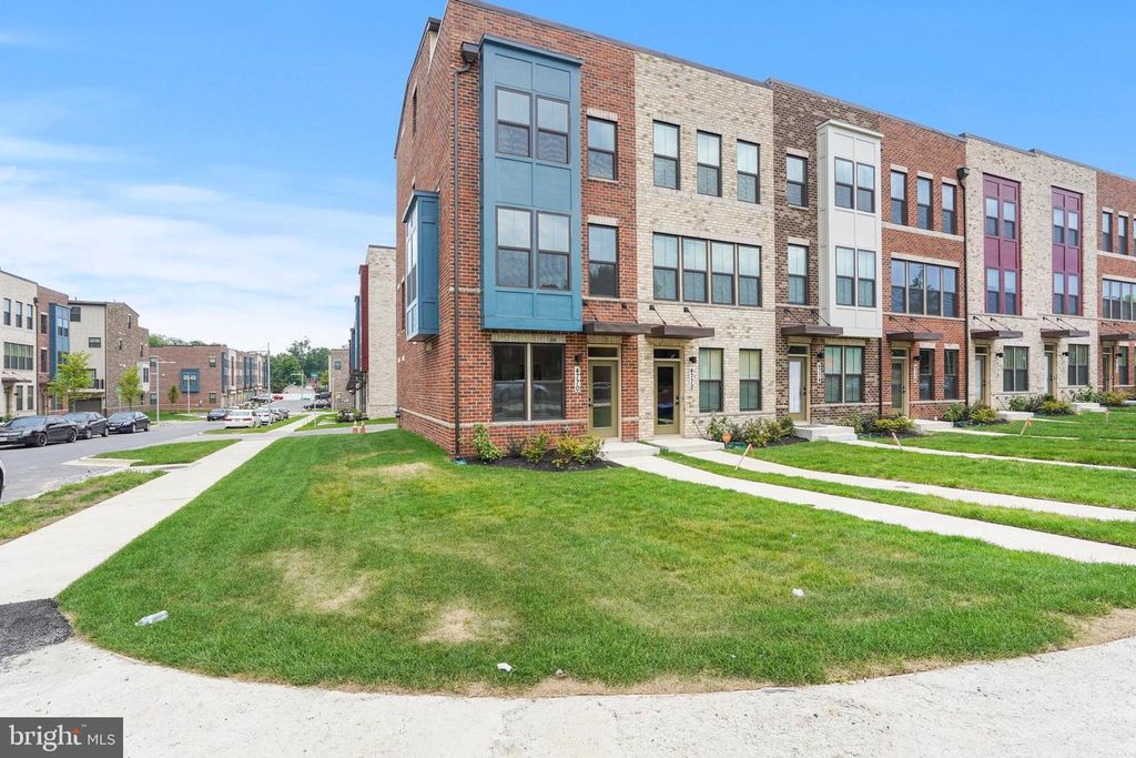 4770 TOWNE SQUARE BLVD, Suitland, MD 20746