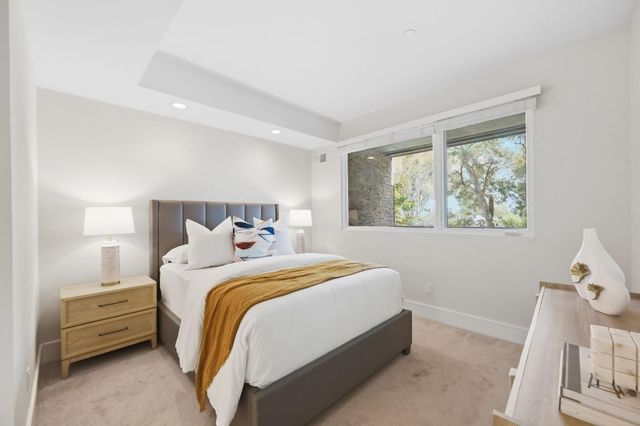 1838 Ogden Drive 110, Burlingame, CA 94010