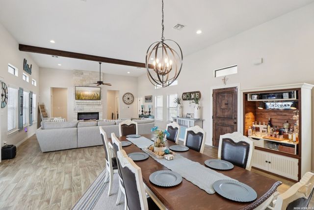 311 Abrego Lake, Floresville, TX 78114