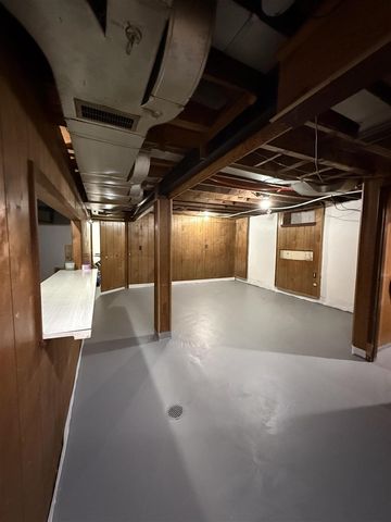 16800 Asbury Park, Detroit, MI 48235