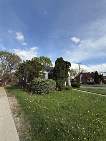 16800 Asbury Park, Detroit, MI 48235