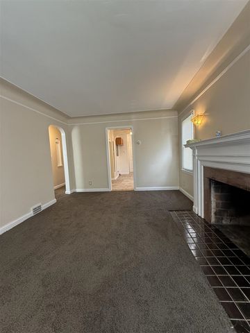 16800 Asbury Park, Detroit, MI 48235