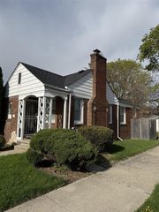 16800 Asbury Park, Detroit, MI 48235