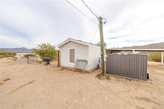 18488 Golf Course Avenue, Wikieup, AZ 85360