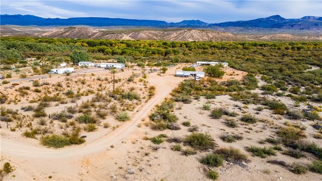 18488 Golf Course Avenue, Wikieup, AZ 85360