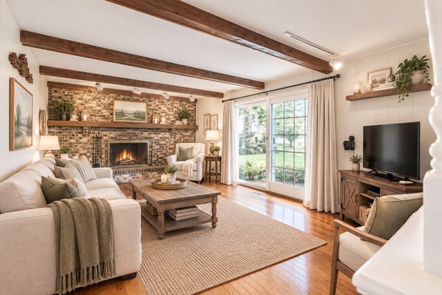 311 Clearbrook Court, Schaumburg, IL 60193