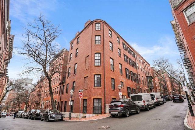 93 Revere Street 4, Boston, MA 02114