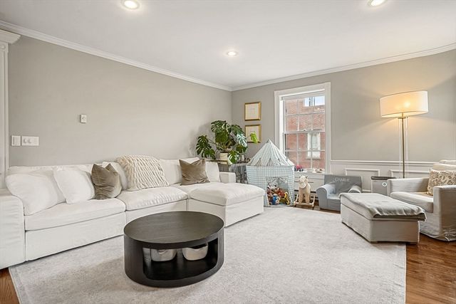 93 Revere Street 4, Boston, MA 02114