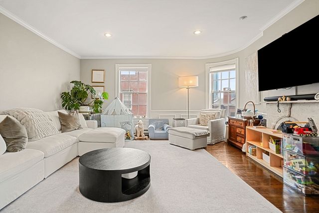 93 Revere Street 4, Boston, MA 02114