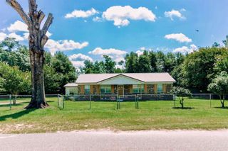 7569 Pine Meadows Loop, North Pace, FL 32571
