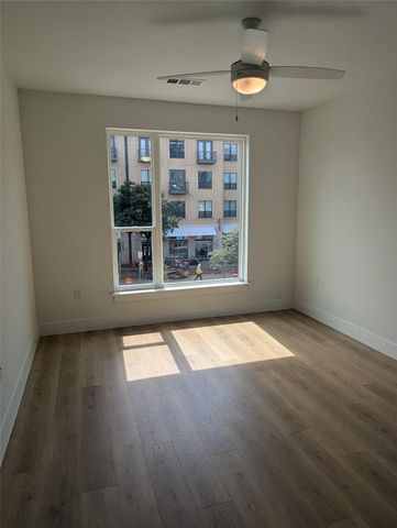 1701 Simond Ave 216, Austin, TX 78723