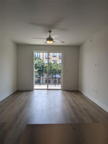 1701 Simond Ave 216, Austin, TX 78723